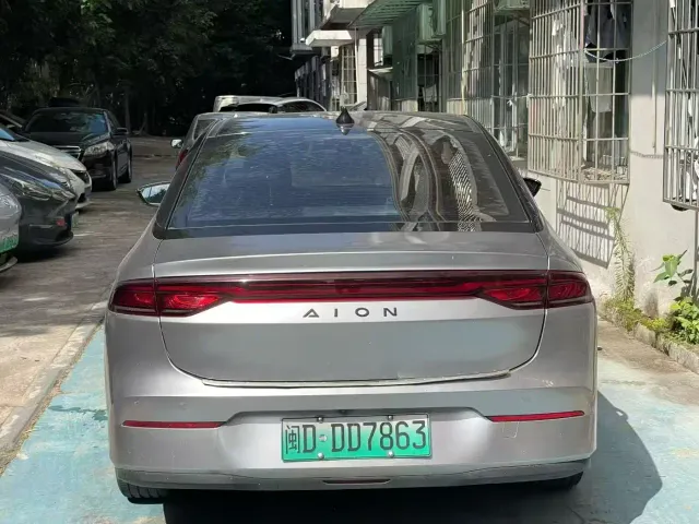 GAC Aion S — Фото автомобиля 8