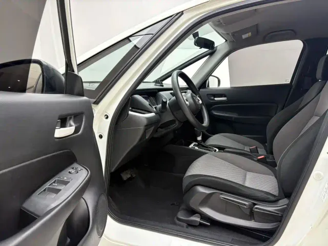 Honda Fit — Фото автомобиля 4