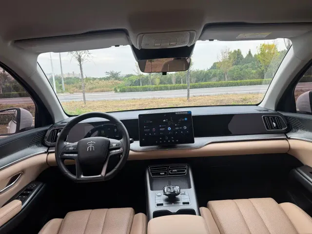 BYD Song Pro — Фото автомобиля 16