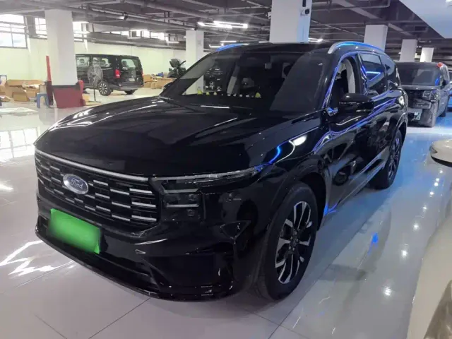 Фотография автомобиля — Ford Edge