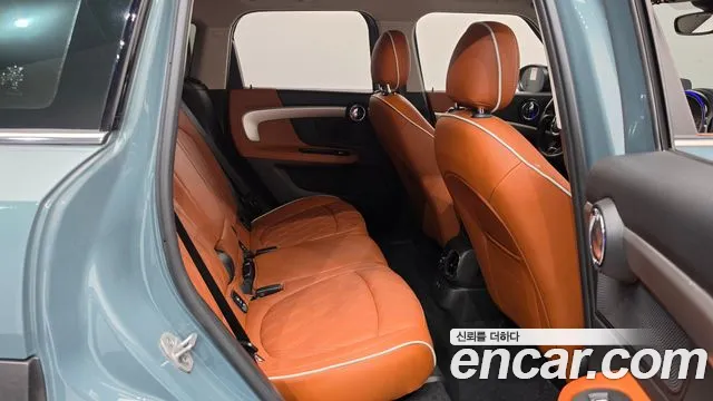 MINI Countryman — Фото автомобиля 17