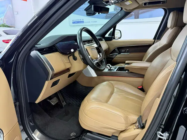 Land Rover Range Rover — Фото автомобиля 8