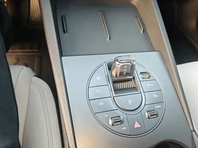 BYD Seal 06 — Фото автомобиля 13