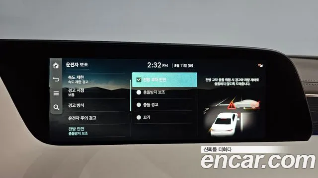 Genesis G90 Бензин 3.5 турбо AWD — Фото автомобиля 14