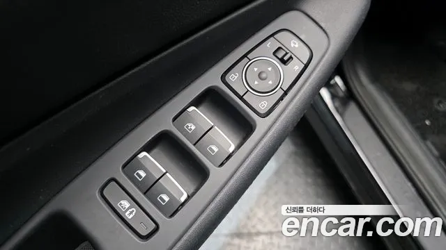 Hyundai Santafe — Фото автомобиля 14