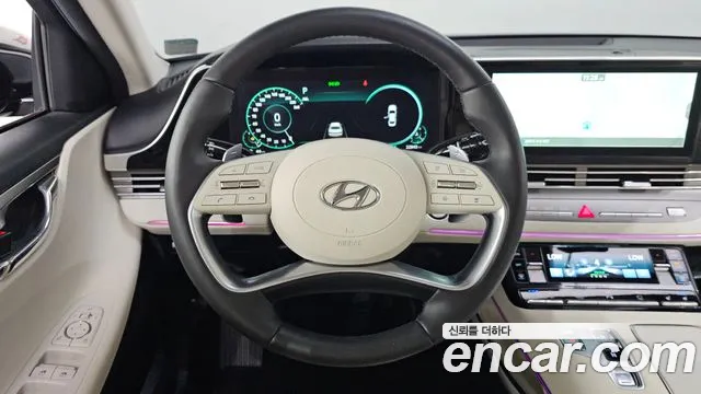 Hyundai Grandeur New — Фото автомобиля 19