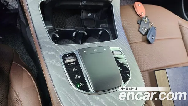 Mercedes-Benz E-Class W213 — Фото автомобиля 28