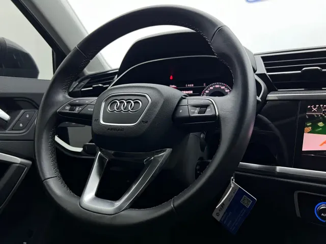Audi Q3 — Фото автомобиля 12