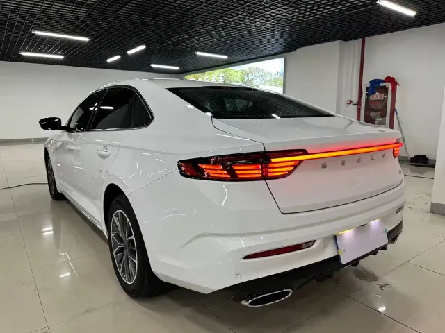 Geely Xingrui — Фото автомобиля 8