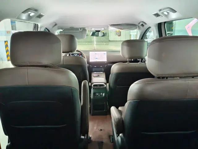 Wuling Starlight 730 — Фото автомобиля 11