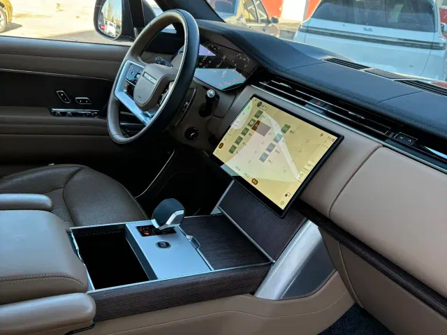 Land Rover Range Rover — Фото автомобиля 15