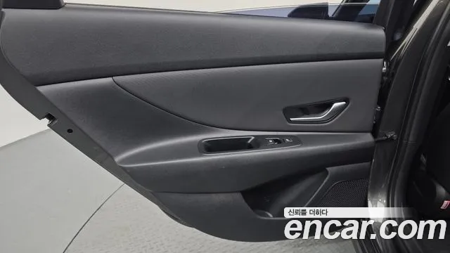 Hyundai Avante CN7 — Фото автомобиля 14