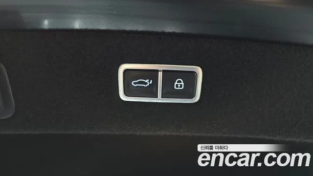 Genesis G90 Бензин 3.5 турбо AWD — Фото автомобиля 14