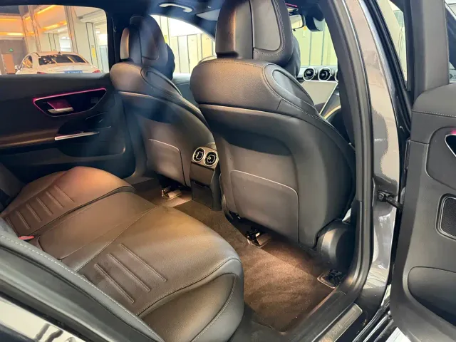 Mercedes-Benz C-Class — Фото автомобиля 10