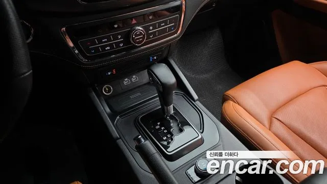 KG_Mobility_Ssangyong Rexton Новый Rexton Sport Khan Дизель 2.2 4WD — Фото автомобиля 9