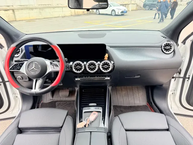 Mercedes-Benz GLA-Class — Фото автомобиля 5