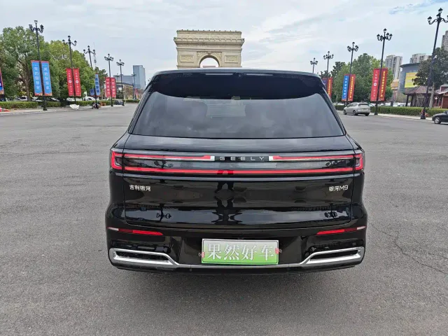 Geely Galaxy M9 — Фото автомобиля 8