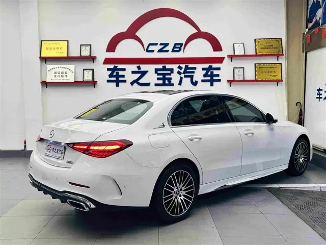 Mercedes-Benz C-Class — Фото автомобиля 6