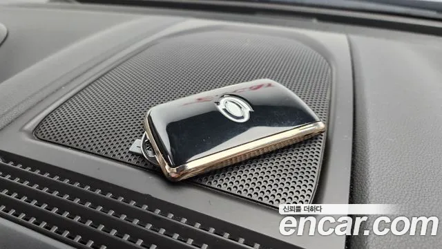 Renault-KoreaSamsung QM6 Новый QM6 2.0 GDe RE Signature 2WD — Фото автомобиля 24