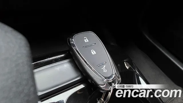 ChevroletGMDaewoo Trax Trax Кроссовер — Фото автомобиля 16