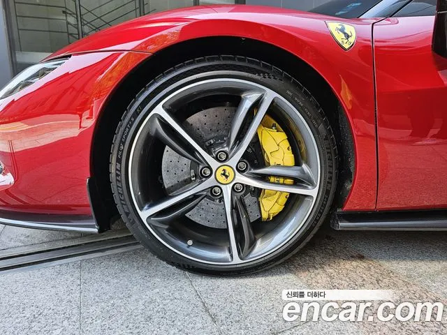 Ferrari 296 296 GTS — Фото автомобиля 19