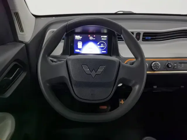 Wuling Hongguang Mini EV — Фото автомобиля 11