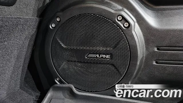 Jeep Wrangler JL — Фото автомобиля 30