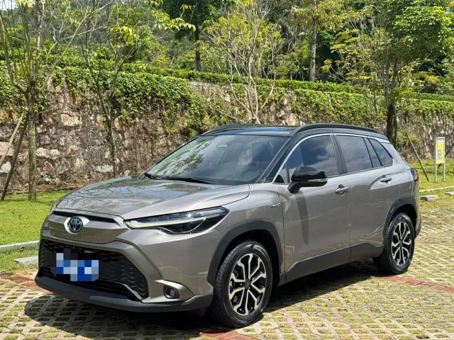 Фотография автомобиля — Toyota Frontlander