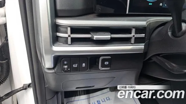 Hyundai Santafe Santa Fe (MX5) Бензин 2.5T 2WD — Фото автомобиля 12