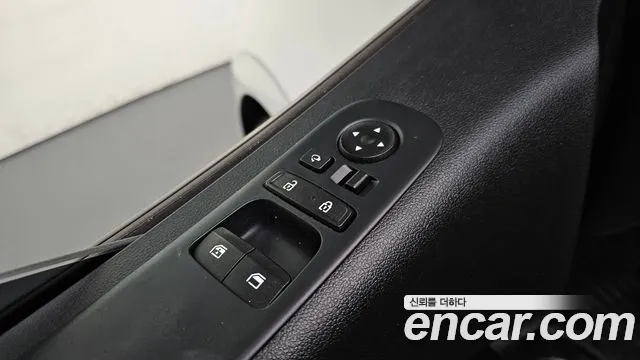 Hyundai Staria — Фото автомобиля 28