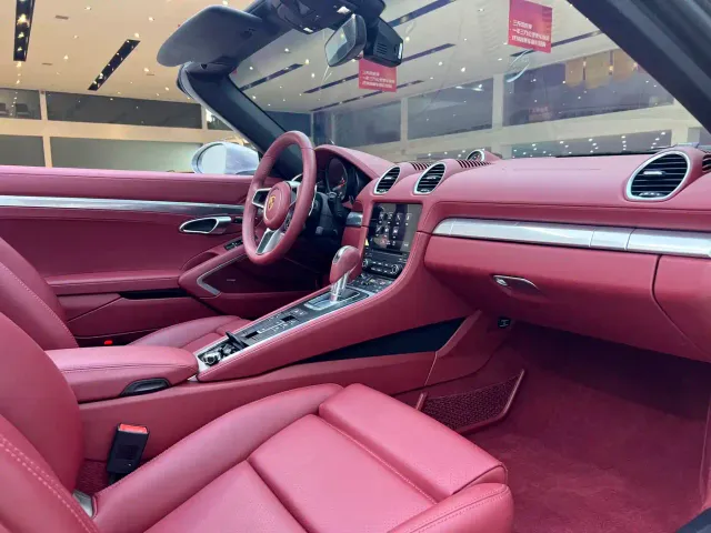 Porsche 718 — Фото автомобиля 10