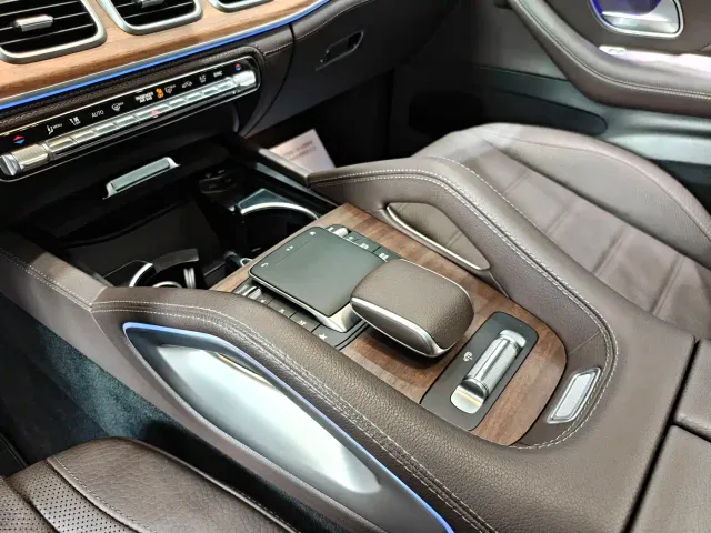 Mercedes-Benz GLS-Class — Фото автомобиля 13