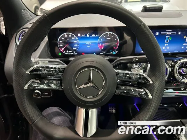 Mercedes-Benz GLA-Class H247 — Фото автомобиля 12
