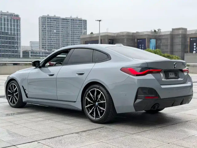 BMW 4 Series — Фото автомобиля 12