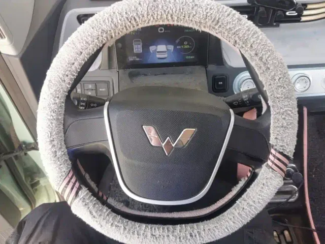 Wuling Hongguang Mini EV — Фото автомобиля 15