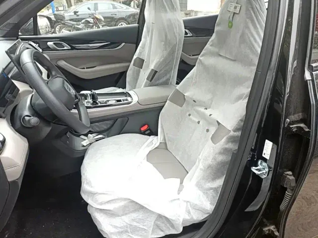 Geely Boyue L — Фото автомобиля 14