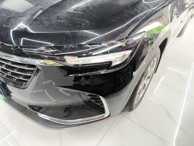 Buick Envision Plus — Фото автомобиля 23