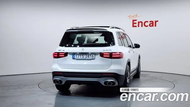 Mercedes-Benz GLB-Class — Фото автомобиля 4