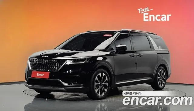 Фотография автомобиля — Kia Carnival 4th Gen