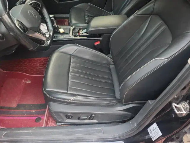 Volkswagen Passat — Фото автомобиля 9