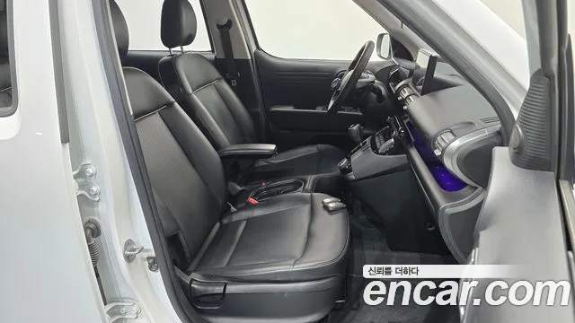 Hyundai Casper — Фото автомобиля 16