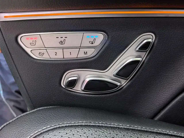 Mercedes-Benz V-Class — Фото автомобиля 25
