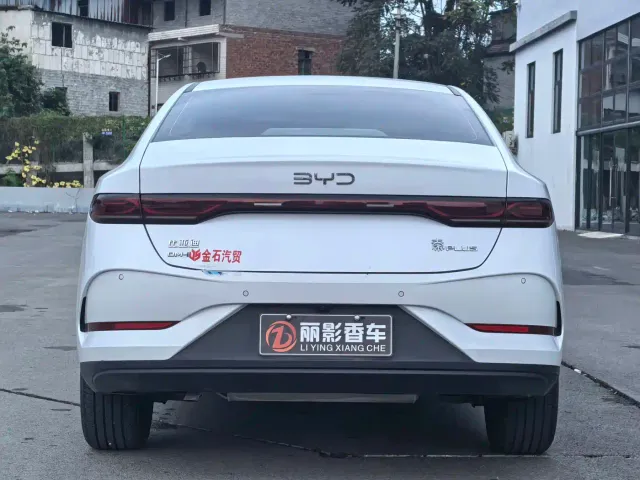 BYD Qin PLUS — Фото автомобиля 7