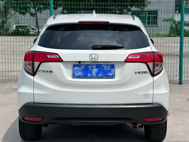 Honda Vezel — Фото автомобиля 8