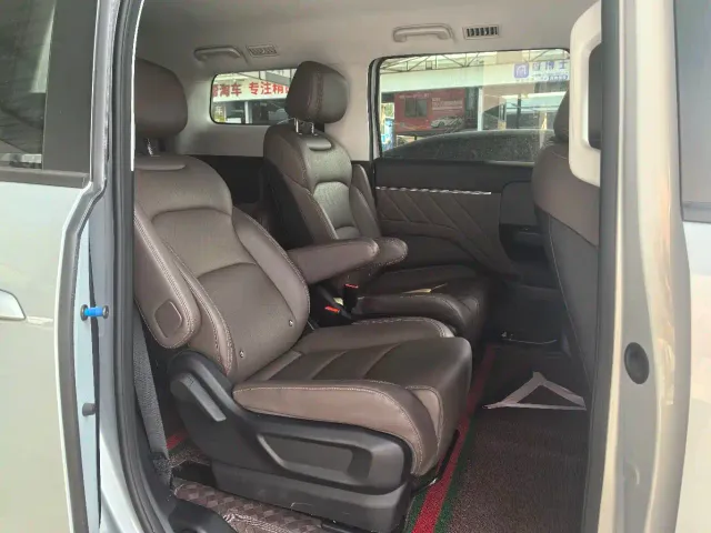 Wuling Starlight 730 — Фото автомобиля 5