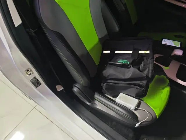 Roewe Clever — Фото автомобиля 24