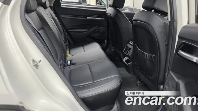 Kia Seltos — Фото автомобиля 12