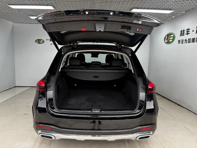 Mercedes-Benz GLE-Class — Фото автомобиля 30