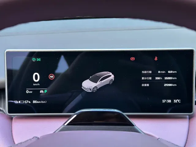 Nio ET5 Touring — Фото автомобиля 17