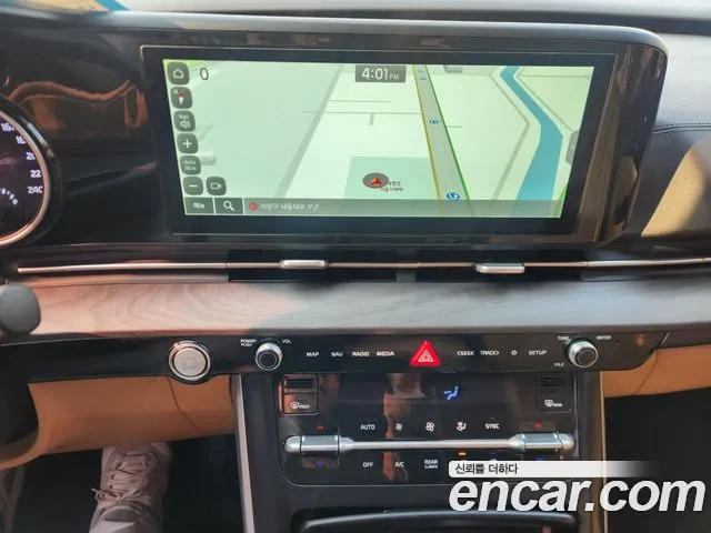 Kia Canival Carnival 4 поколение Бензин 9 мест Prestige — Фото автомобиля 8